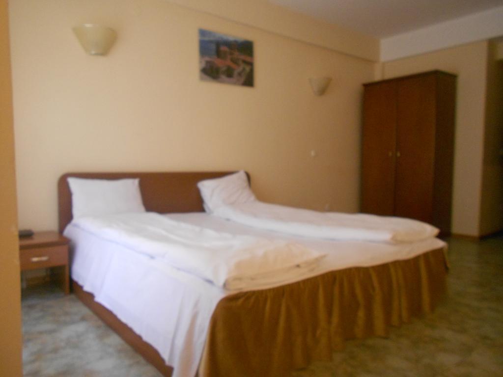 Montenegrin Inn Ohrid Exterior photo
