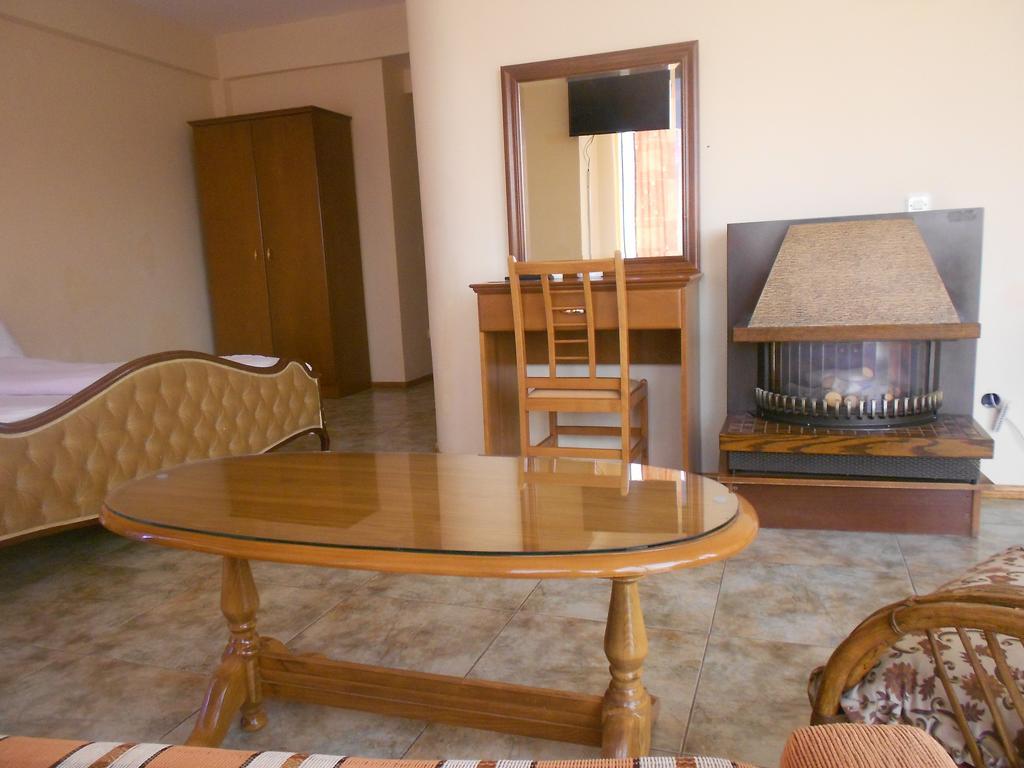 Montenegrin Inn Ohrid Exterior photo